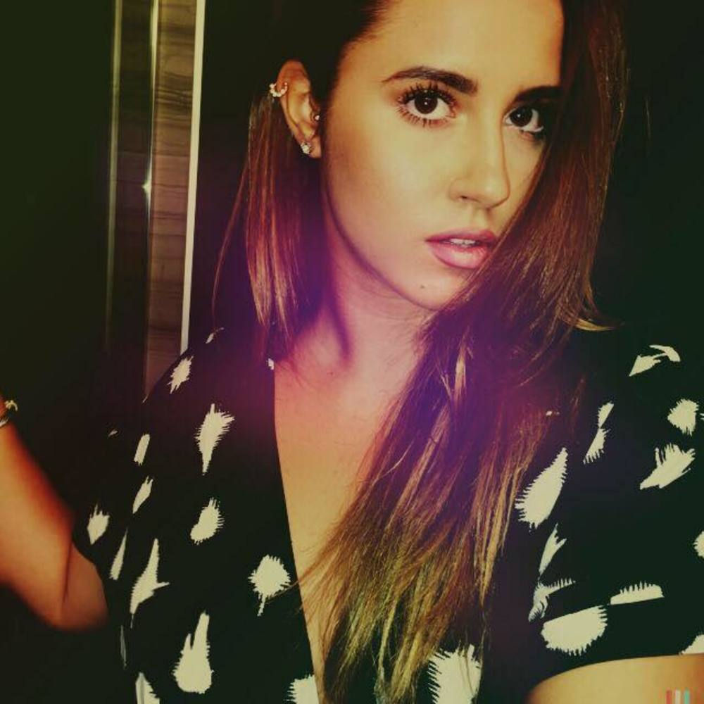 Meet your Posher, Nicole